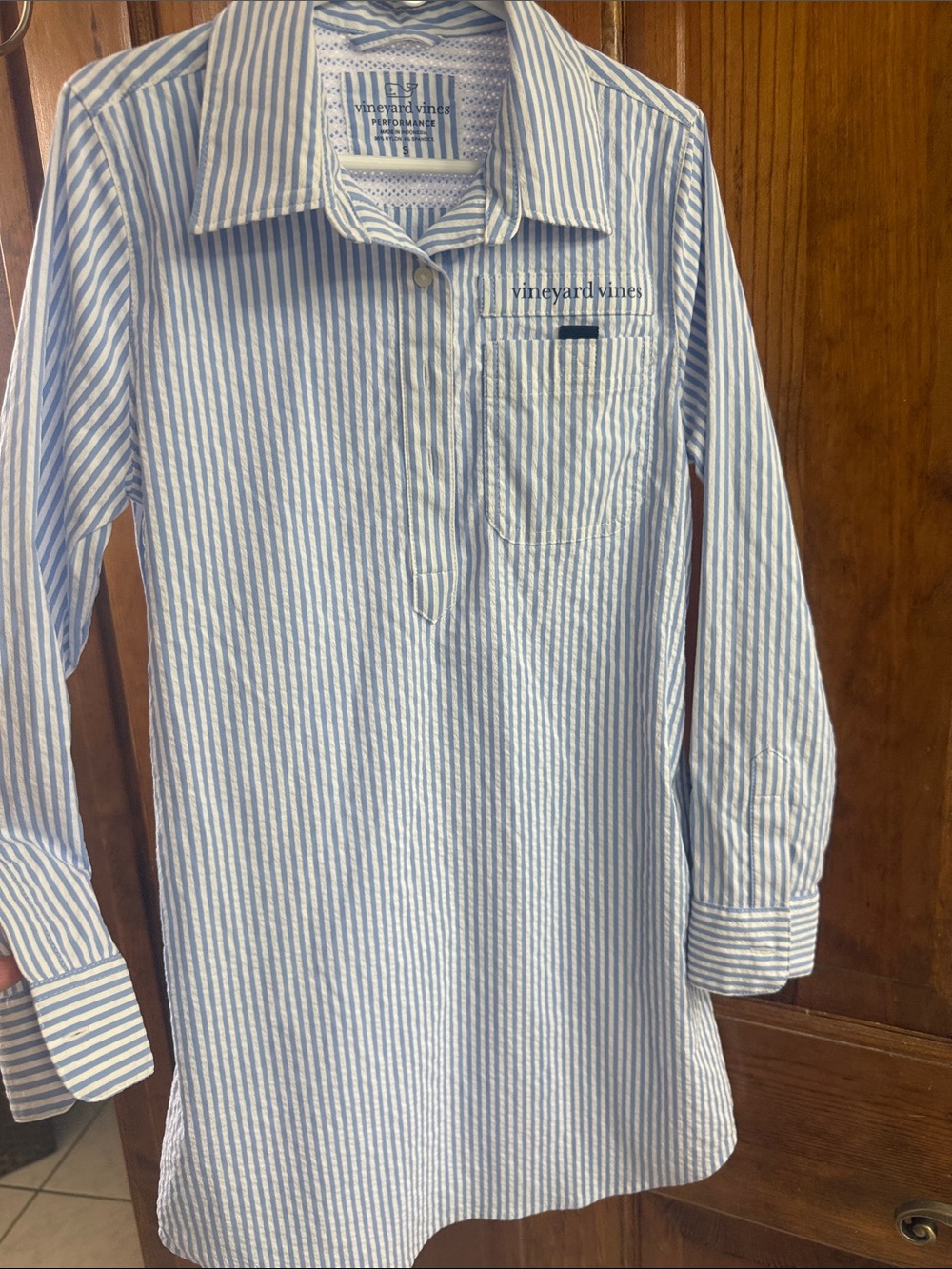 Vineyard Vines Light Blue and White Striped Popover